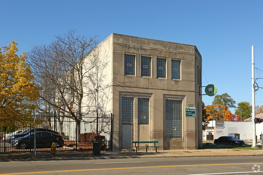 More Photos Of 10001-10101 Puritan St, Detroit Office For Sale