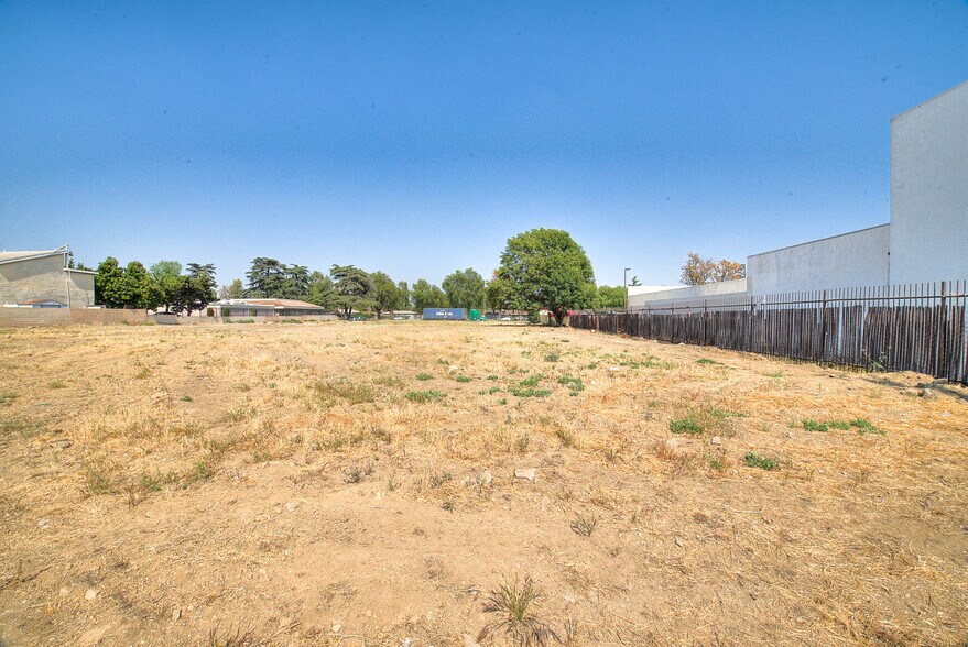 More Photos Of 1652-1658 S Euclid Ave, Ontario Land For Lease