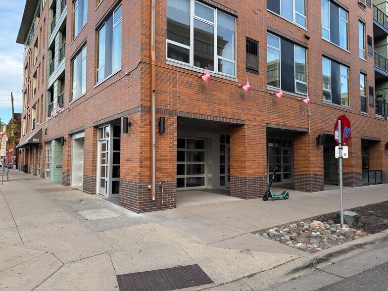 More Photos Of 2922 Aldrich Ave S, Minneapolis Apartments For Lease