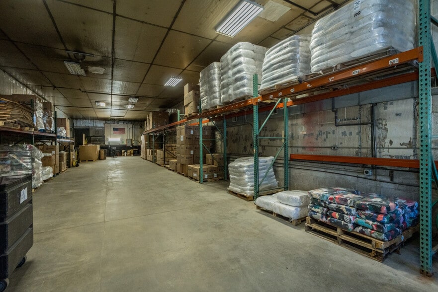 More Photos Of 24 W Main St, Mayfield Warehouse For Sale
