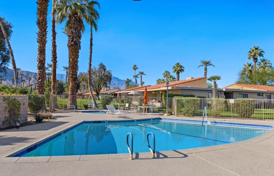 More Photos Of 60 La Ronda Dr, Rancho Mirage Apartments For Sale