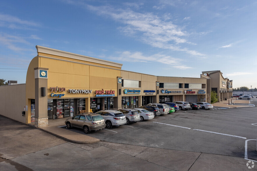 Primary Photo Of 10000-10710 Bellaire Blvd, Houston Unknown For Lease