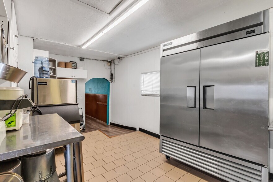 More Photos Of 2301 E Main St, Canon City General Retail For Sale