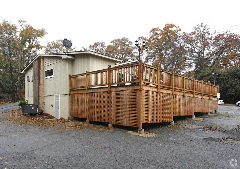 More Photos Of 659 Atlanta St, Roswell Restaurant For Sale