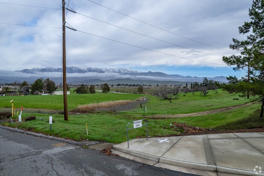 More Photos Of Pennsylvania Ave, Beaumont Land For Sale