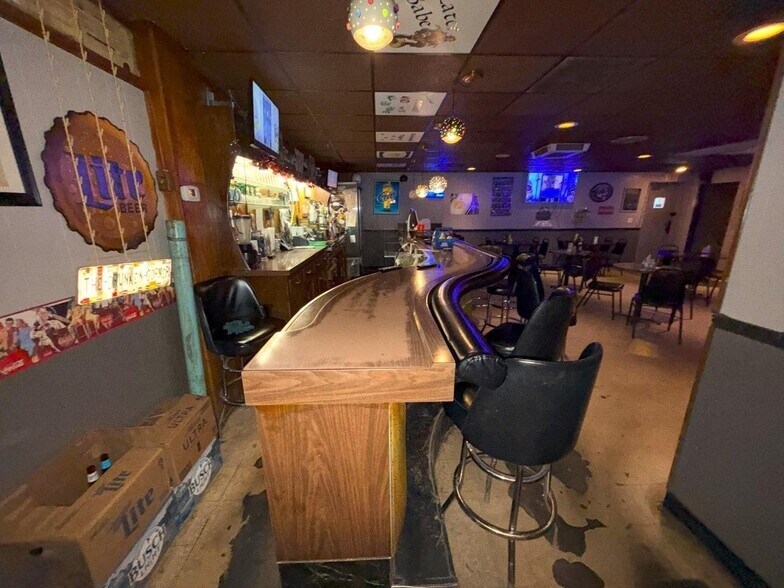 More Photos Of 402 Main St, Griswold Restaurant For Sale