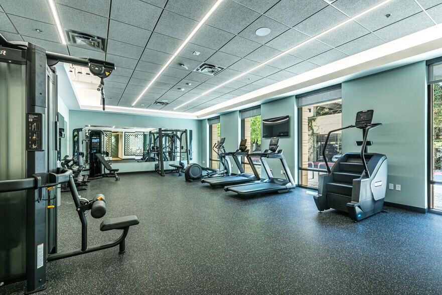 More Photos Of 8605 E Raintree Dr, Scottsdale Office For Lease