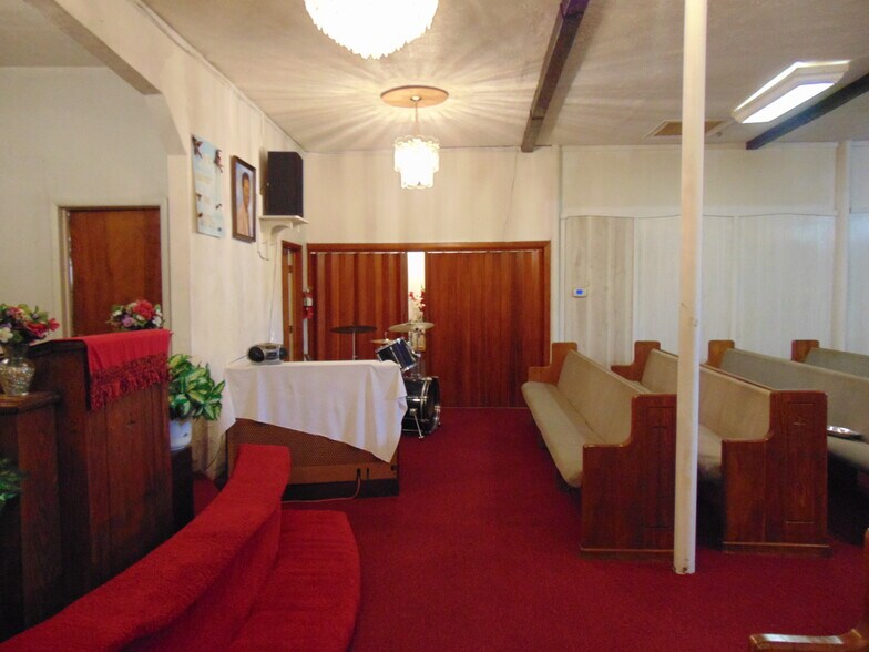 More Photos Of 308 Maeder Ave, Dayton Religious Facility For Sale