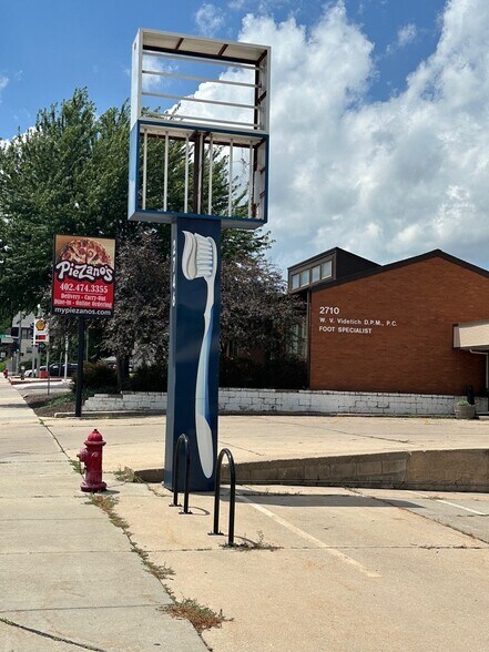 More Photos Of 2746 South St, Lincoln Office For Sale