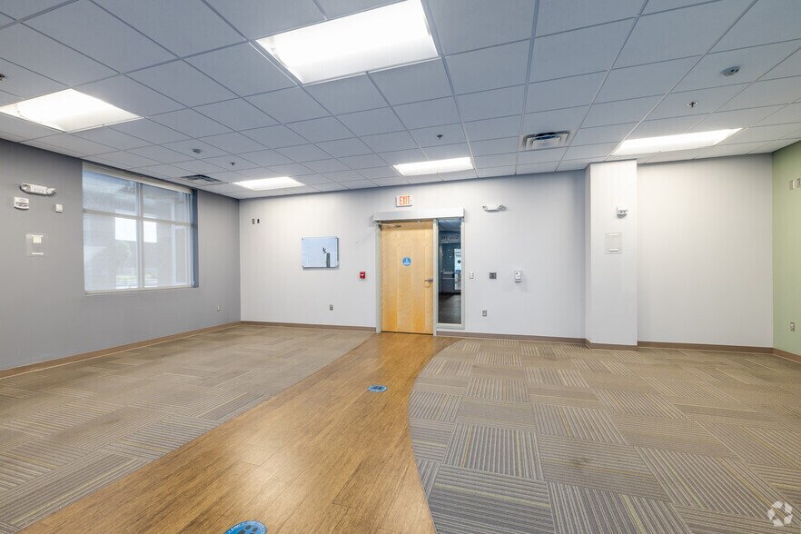 More Photos Of 2000 Brabham Ave, Jacksonville Medical For Lease