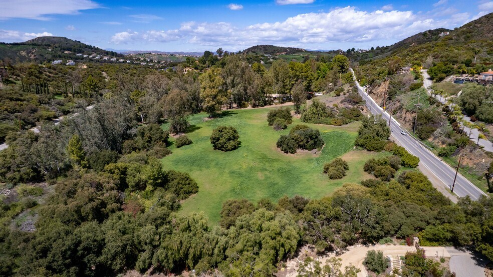 More Photos Of 24415 Mulholland Hwy, Calabasas Land For Sale