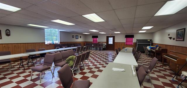 More Photos Of 906 Midland Trail Rd, Ashland Religious Facility For Sale