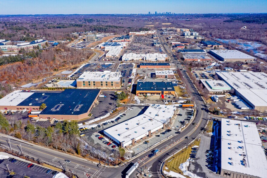 More Photos Of 315 University Ave, Westwood Office For Lease