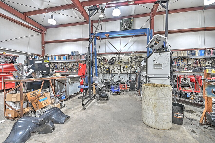 More Photos Of 2905 Cherokee Park Rd, Morristown Auto Dealership For Sale