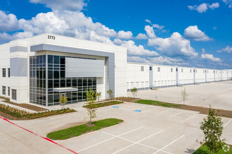 Primary Photo Of 2773 Highway 114, Fort Worth Distribution For Lease