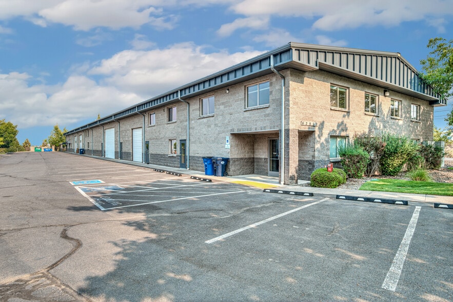 More Photos Of 62958 NE Layton Ave, Bend Light Manufacturing For Sale