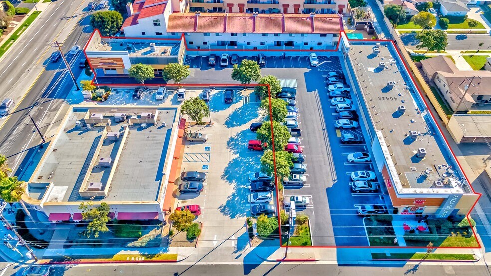 More Photos Of 4642 Del Amo Blvd, Torrance Storefront For Sale