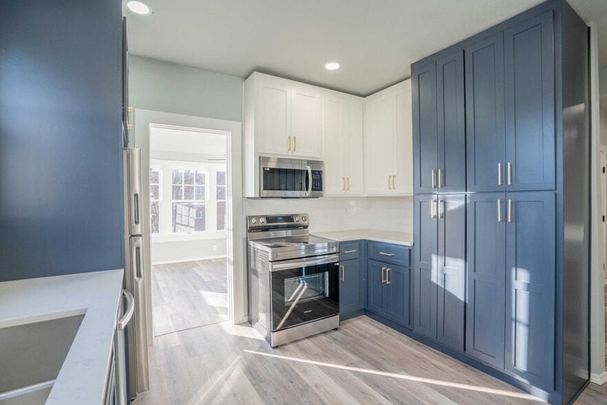 More Photos Of 1703 S Quaker Ave, Tulsa Apartments For Sale