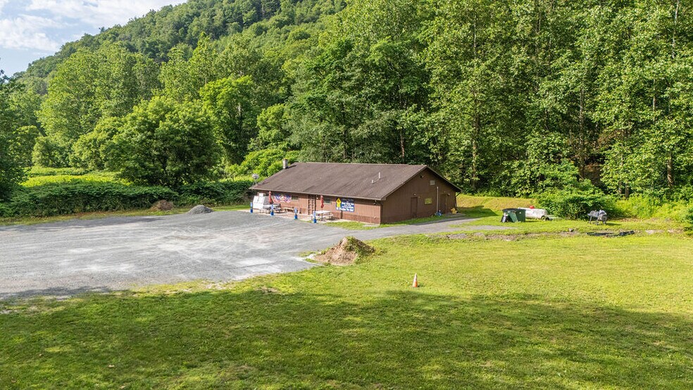 More Photos Of 13239 Rt 14, Ralston General Retail For Sale