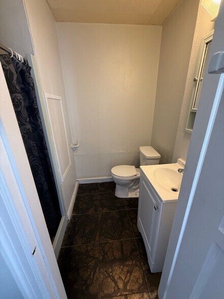 More Photos Of 25 Hartford St, Rumford Apartments For Sale