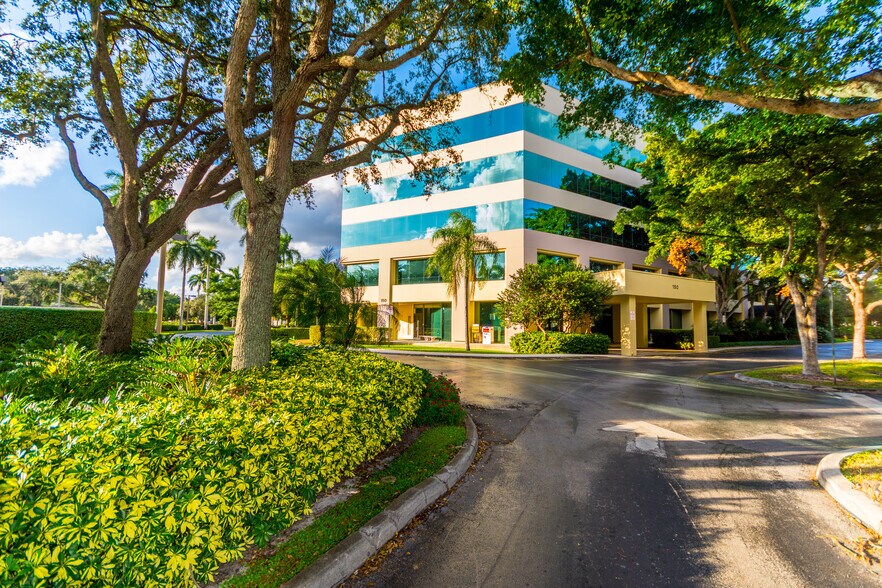 More Photos Of 150 S Pine Island Rd, Plantation Coworking Space