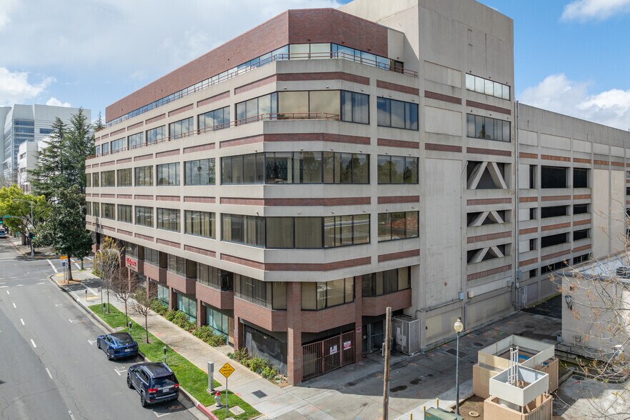 More Photos Of 1020 29th St, Sacramento Unknown For Lease