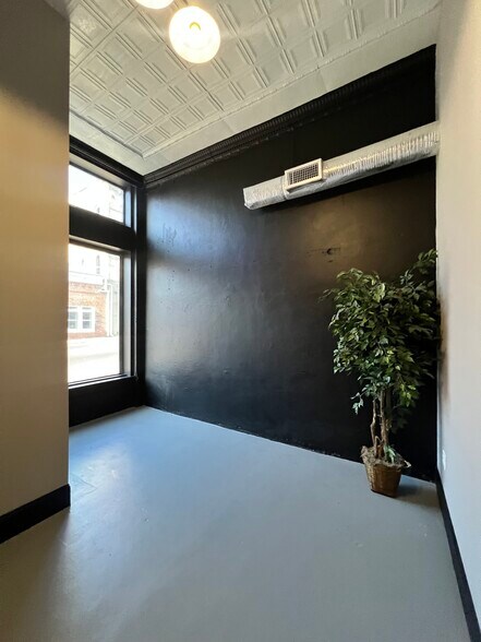More Photos Of 231 W Peace St, Canton Coworking Space