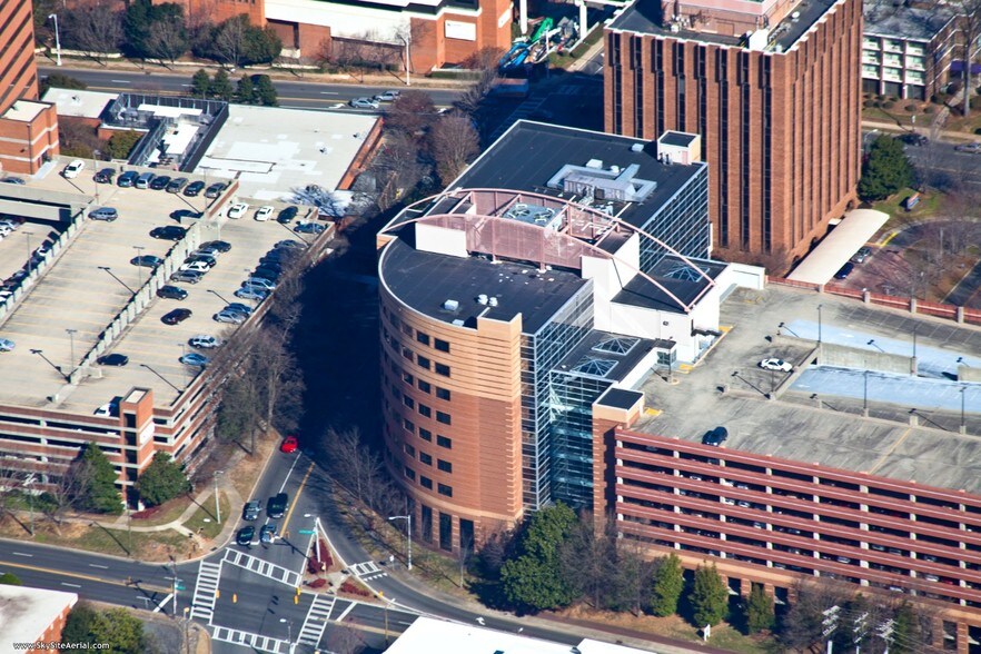 More Photos Of 1918 Randolph Rd, Charlotte Medical For Lease