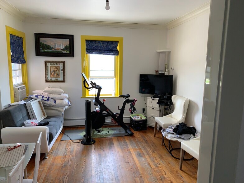 More Photos Of 616 Mamaroneck Ave, Mamaroneck Apartments For Sale