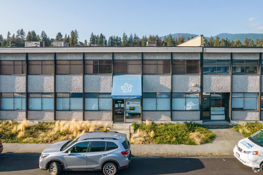 More Photos Of 1088 Roosevelt Cres, North Vancouver District Warehouse For Lease
