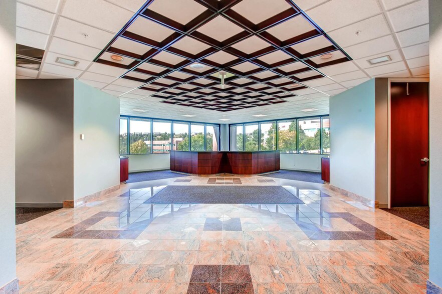 More Photos Of 5555 Tech Center Dr, Colorado Springs Office For Lease