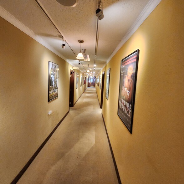 More Photos Of 120 S Victory Blvd, Burbank Loft Creative Space For Lease