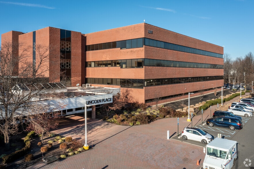 More Photos Of 2147 State Route 27 S, Edison Office For Lease