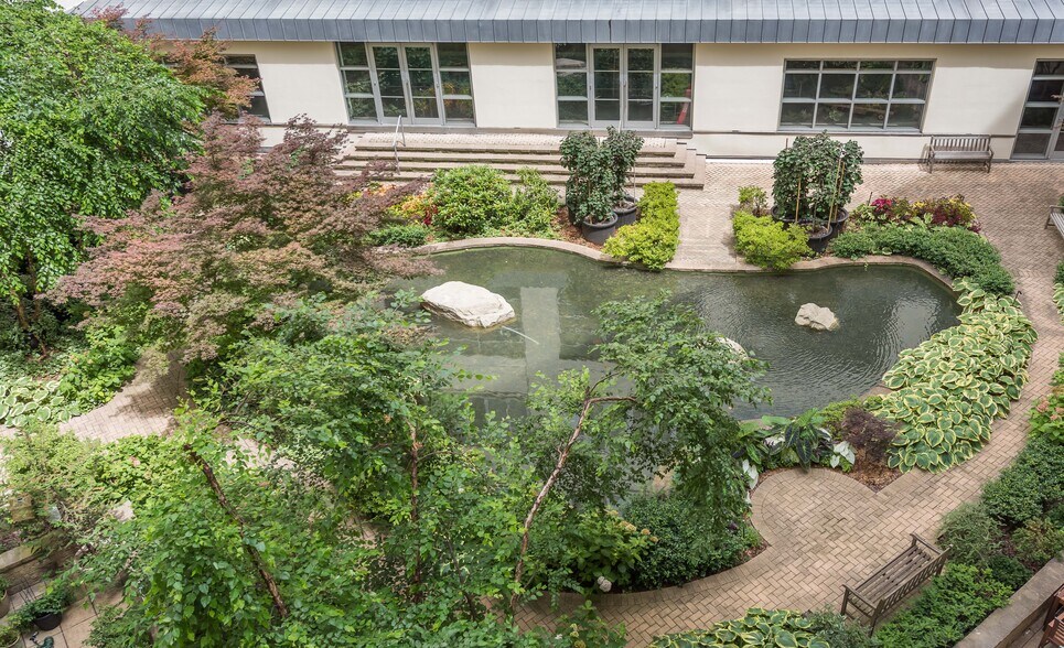 More Photos Of 2728 Thomson Ave, Long Island City Apartments For Sale