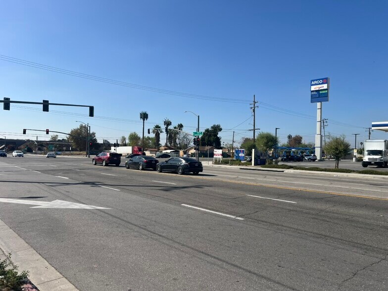 More Photos Of 2122 W Highland Ave, San Bernardino Service Station For Lease
