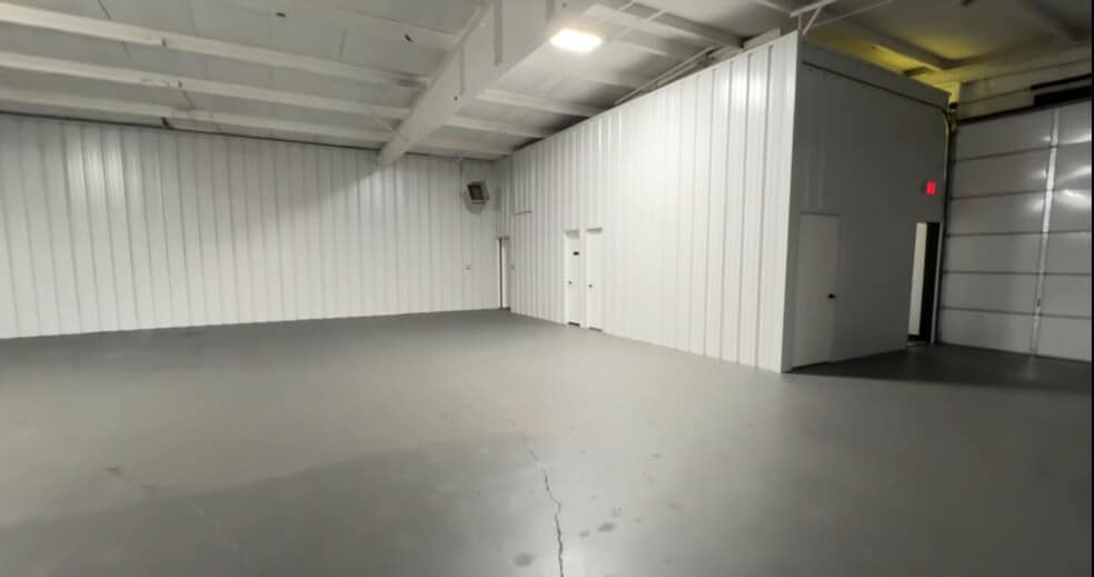 More Photos Of 15120 S 77th Ave, Bixby Manufacturing For Sale