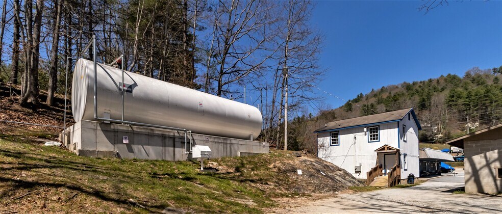 More Photos Of 4769 State Rte 107, Glenville Marina For Sale