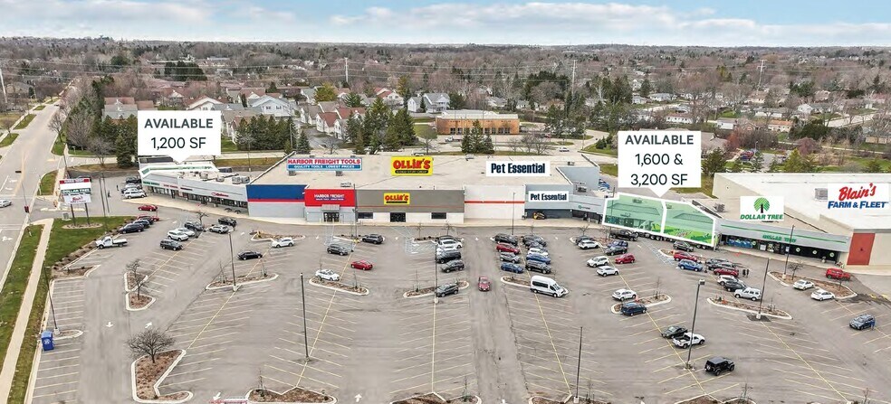 Primary Photo Of 1771-1827 Wisconsin Ave, Grafton Unknown For Lease