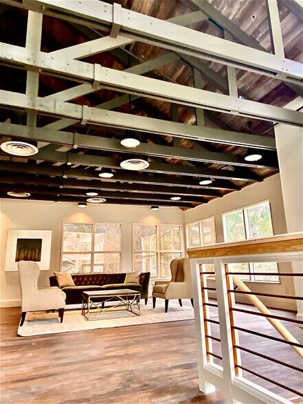 More Photos Of 70 Sapphire Valley Rd, Sapphire Apartments For Sale