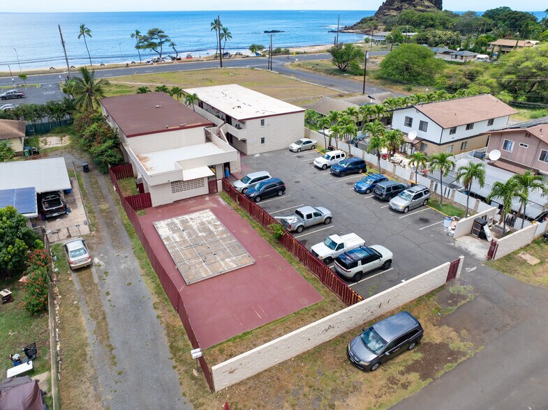 Primary Photo Of 84-1111 Hana St, Waianae Apartments For Sale