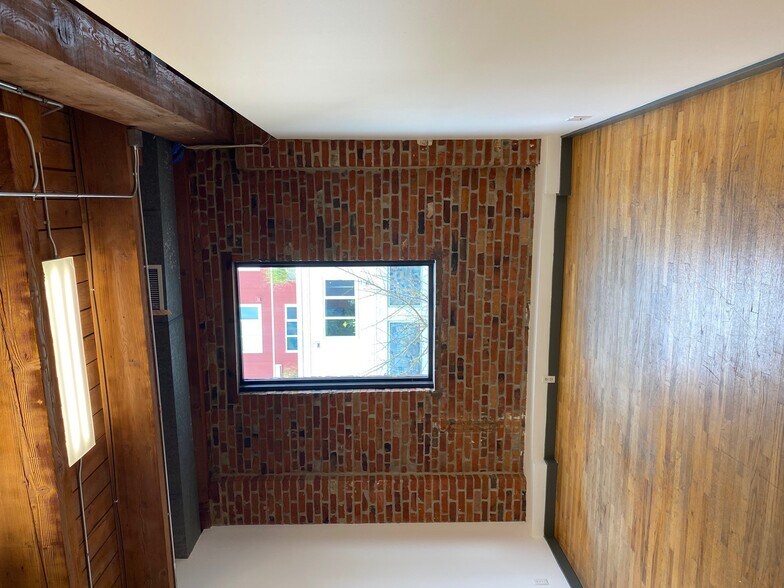 More Photos Of 87 Wall St, Seattle Office For Sale