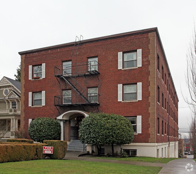 More Photos Of , Tacoma Multifamily For Sale