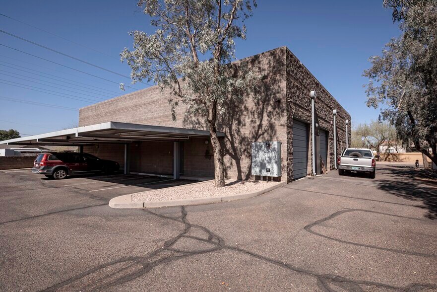 More Photos Of 1375 N Miller Rd, Tempe Research And Development For Sale