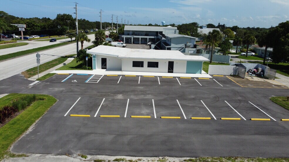 More Photos Of 14445 Us-1 Hwy, Sebastian General Retail For Sale