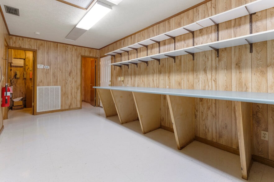 More Photos Of 1308 Balboa Ave, Panama City Office For Sale