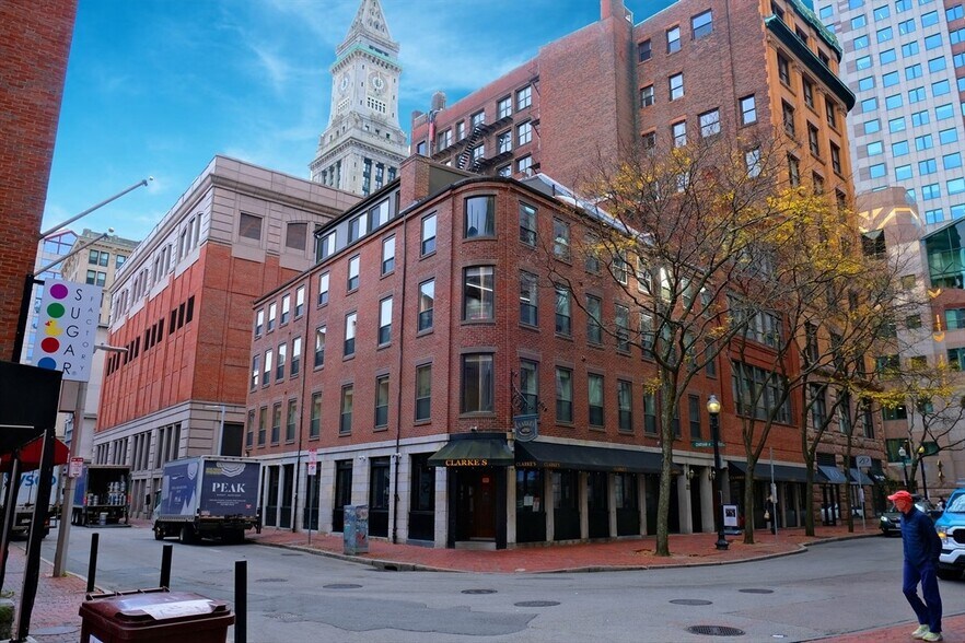 More Photos Of 21 Merchants Row, Boston Loft Creative Space For Sale