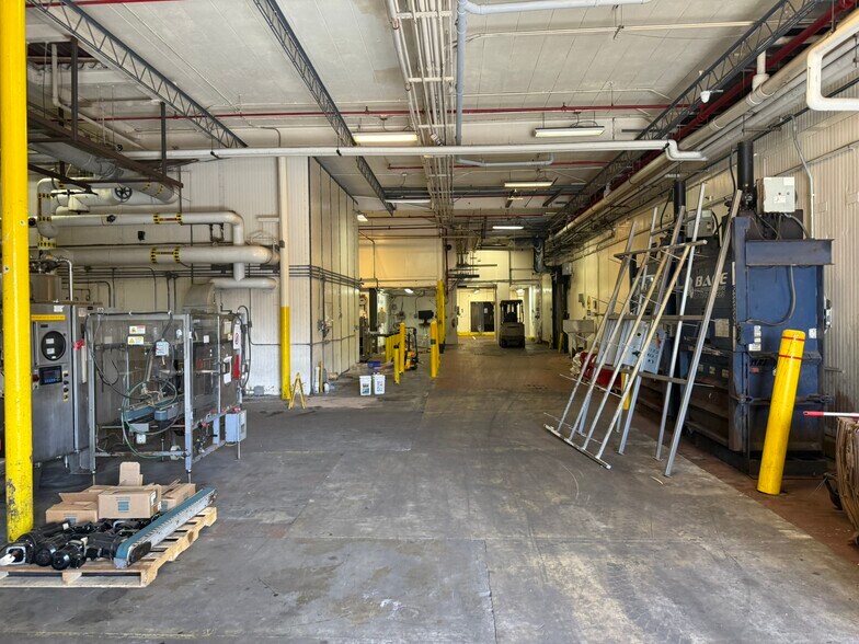 More Photos Of 330 N US Highway 1, Fort Pierce Food Processing For Sale