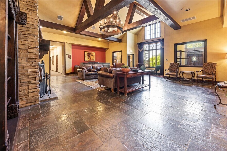 More Photos Of 16201 N May Ave, Edmond Office For Sale