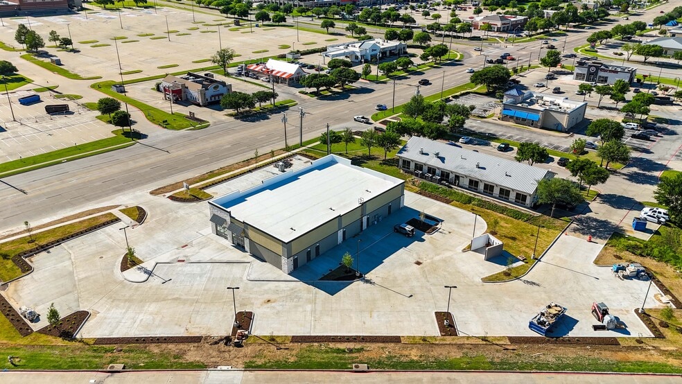 More Photos Of 5500 Precinct Line Rd, Hurst Restaurant For Lease