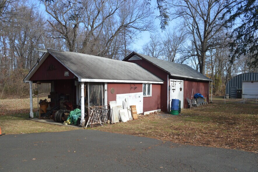 More Photos Of 2516 Pennington Rd, Pennington Medical For Sale